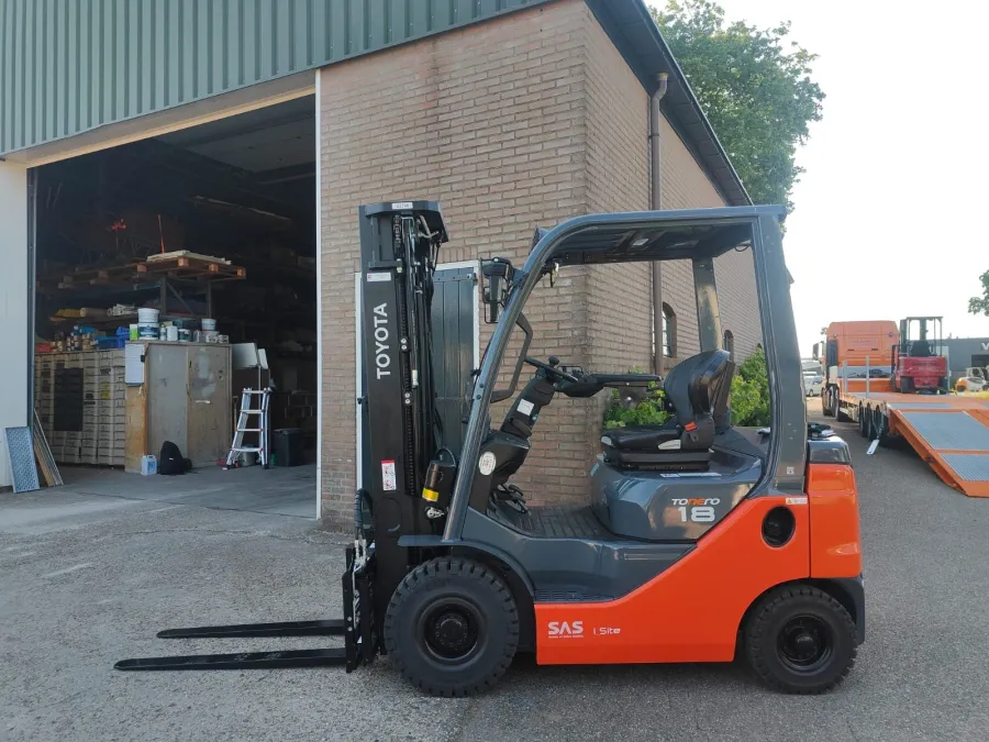 Vollebregt Vorkheftrucks 20119