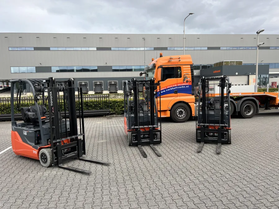 Vollebregt Vorkheftrucks 20119