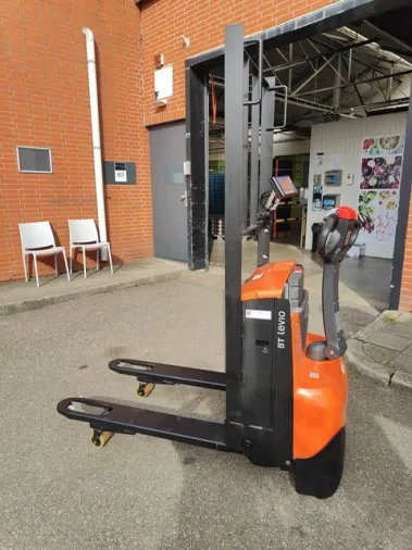 Vollebregt Vorkheftrucks 20119