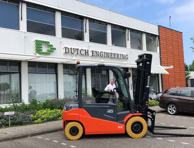 Vollebregt Vorkheftrucks 11680