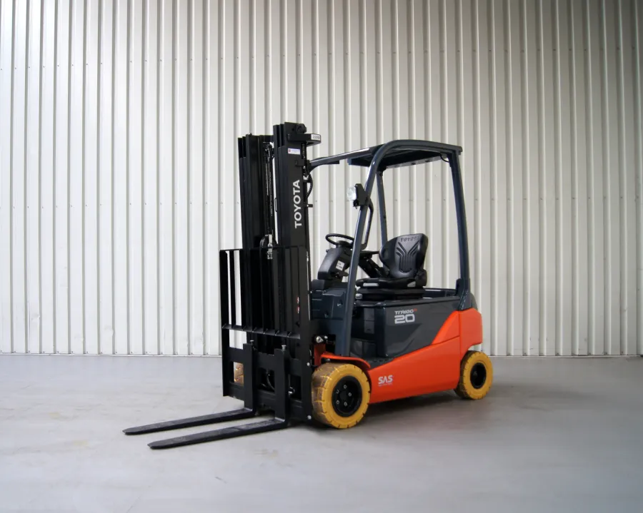 Vollebregt Vorkheftrucks 11680