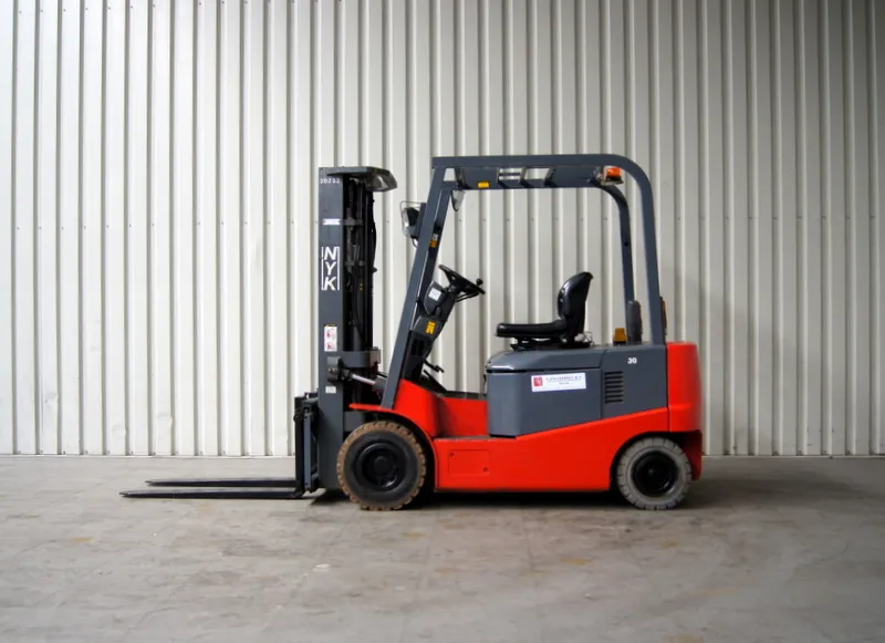 Nichiyu / NYK - FBC30PN-70