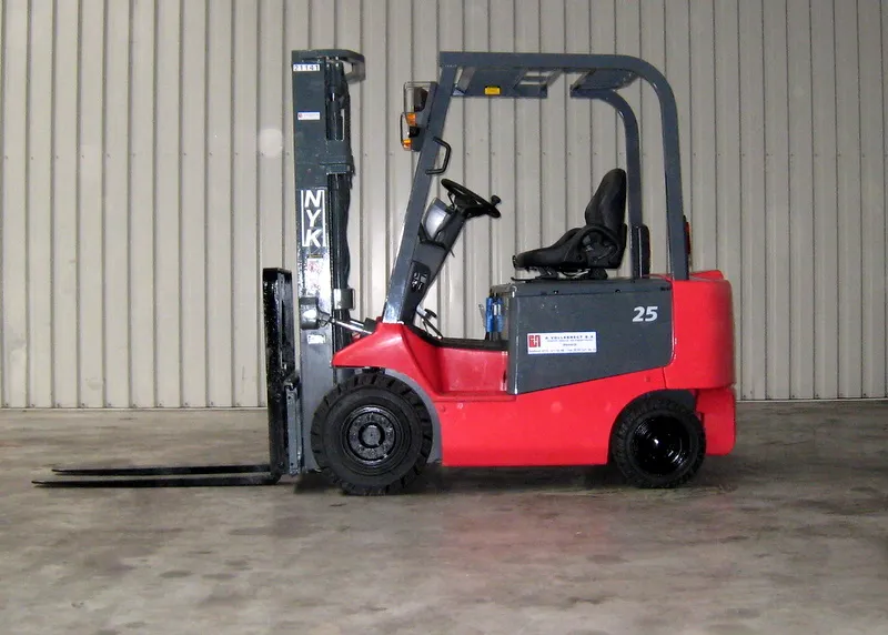 Nichiyu / NYK - FB25P-75BC