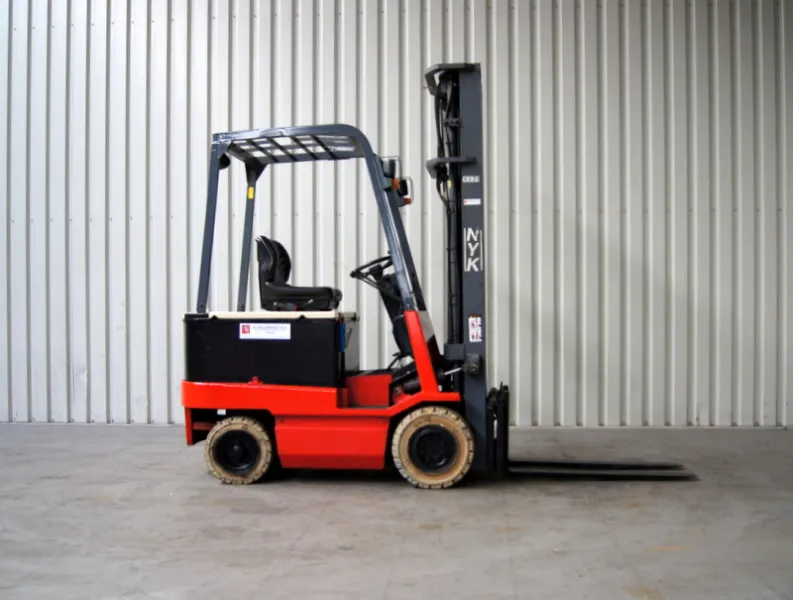 Nichiyu / NYK - FB15P-60BE