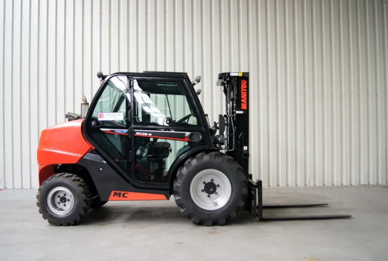 Manitou - MC 25-4 ST5